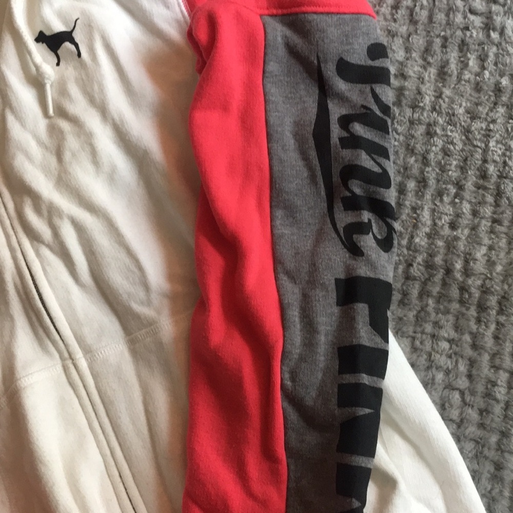 Zip-up Hoodie - Picture 3 of 3